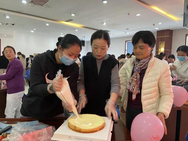 半岛·综合体育感知山东 德州市第二人民医院举行“迎三八”主题庆祝活动(图3)