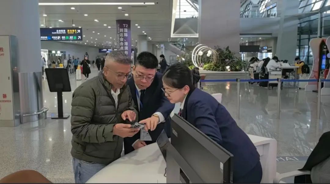 半岛·综合体育(中国)官方网站从路边摊到大饭店是什么“支付密码”可以通行魔都？(图3)