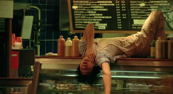 半岛·综合体育入口《花样年华2001》究竟是什么？(图8)